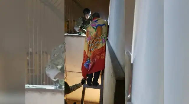 Ex alcalde del Callao es intervenido en su vivienda de Jesús María [FOTO Y VIDEO]