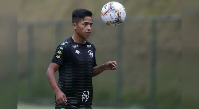 Alexander Lecaros fue inscrito para jugar el Campeonato Carioca