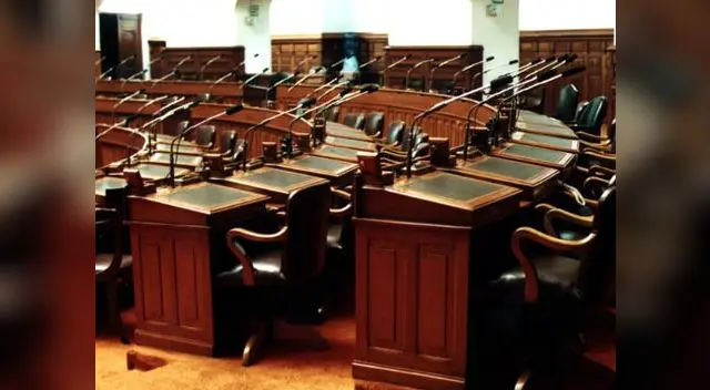 A las 9:00 de la noche, la ONPE anunciará su primer reporte oficial | Foto: Congreso