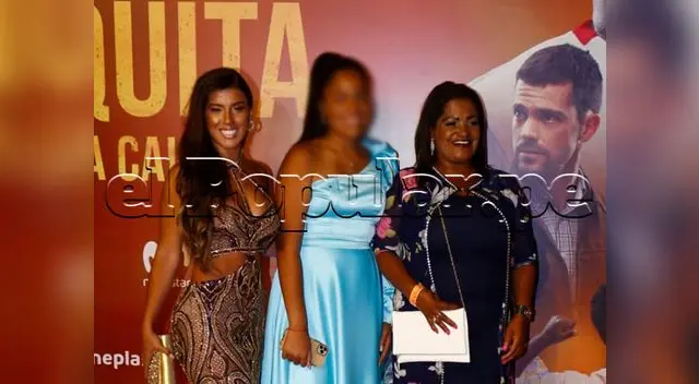 Yahaira Plasencia y Jefferson Farfán llegaron a Avant Premire de película El 10 de la calle Yahaira Plasencia y Jefferson Farfán llegaron a Avant Premire de película El 10 de la calle