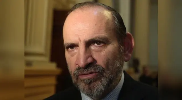 Simon también negó cualquier acto de corrupción con respecto al Proyecto Olmos