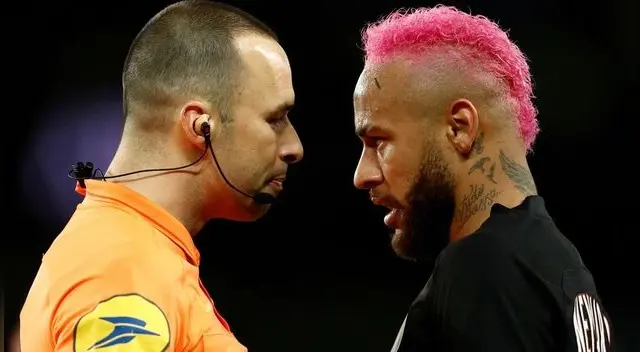 Neymar se mandó con todo ante el árbitro Jerome Neymar se mandó con todo ante el árbitro Jerome