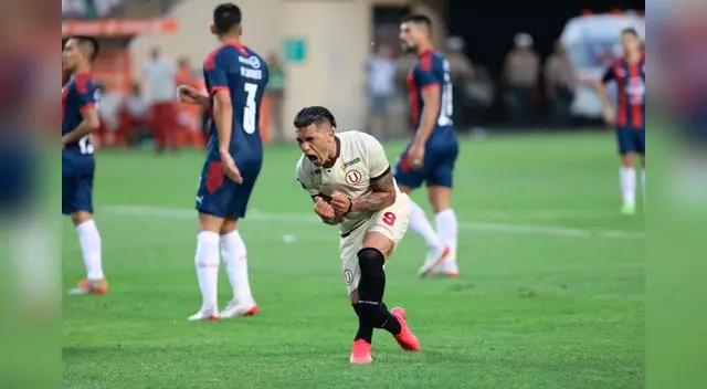Dos Santos festejo su primer gol en el Monumental. FOTO: LIBERO Dos Santos festejo su primer gol en el Monumental. FOTO: LIBERO