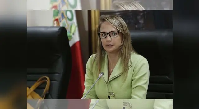 Mensajes de WhatApp darían a conocer el trabajo de corrupción por parte de Luciana León Mensajes de WhatApp darían a conocer el trabajo de corrupción por parte de Luciana León