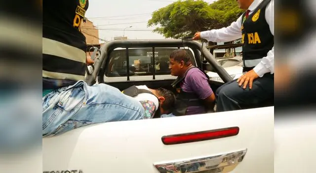 Dos de los capturados por la policía