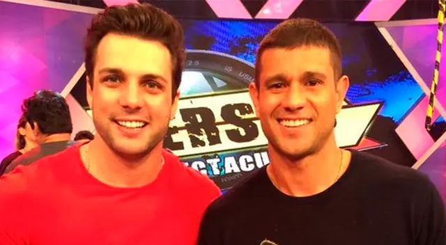 Está feliz por su amigo y así lo demostró. Está feliz por su amigo y así lo demostró.