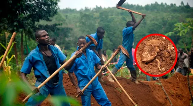 Trabajadores de la Comision de la Paz y la Reconciliacion de Burundi durante una de las excavaciones Trabajadores de la Comision de la Paz y la Reconciliacion de Burundi durante una de las excavaciones