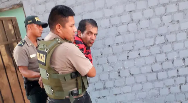 Sujeto que estaba haciendo disturbio fue llevado a la comisaría de la zona Sujeto que estaba haciendo disturbio fue llevado a la comisaría de la zona