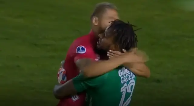 Melgar tuvo un intenso partido con bolivianos Melgar tuvo un intenso partido con bolivianos