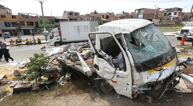Los heridos fueron trasladados a los hospitales de Ventanilla y Daniel Alcides Carrión. Foto: El Comercio. Los heridos fueron trasladados a los hospitales de Ventanilla y Daniel Alcides Carrión. Foto: El Comercio.