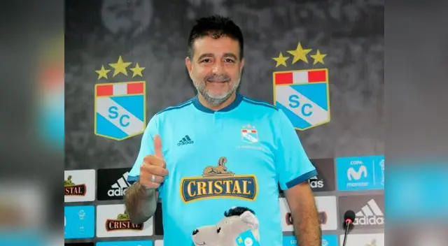 Vivas lamentó el  mal momento de Cristal