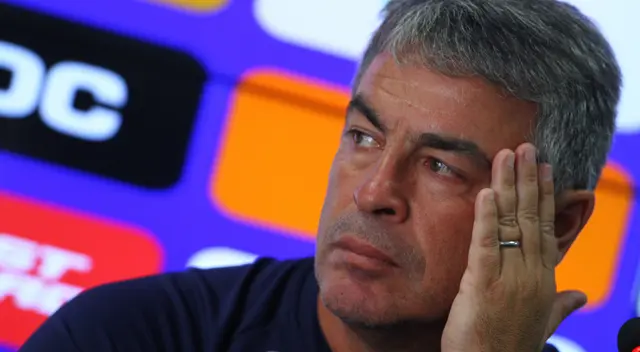 Pablo Bengoechea arremetió contra los árbitros tras perder la final de ida ante Deportivo Binacional el año pasado Pablo Bengoechea arremetió contra los árbitros tras perder la final de ida ante Deportivo Binacional el año pasado