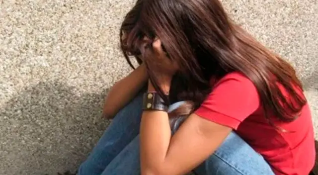 Niña era violada por su hermano Niña era violada por su hermano