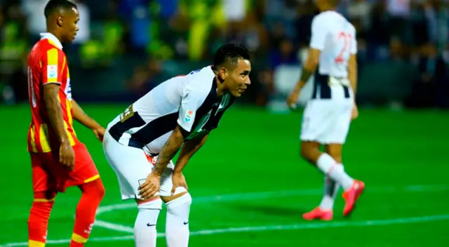 El futbolista Jean Deza de 27 años, cuenta con varias denuncias policiales en su contra por agredir mujeres. El futbolista Jean Deza de 27 años, cuenta con varias denuncias policiales en su contra por agredir mujeres.