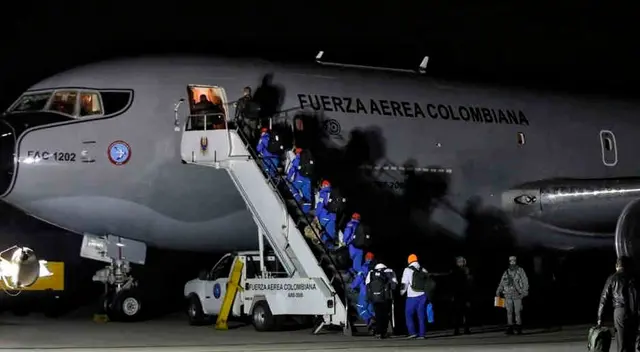 Colombianos repatriados de China Colombianos repatriados de China