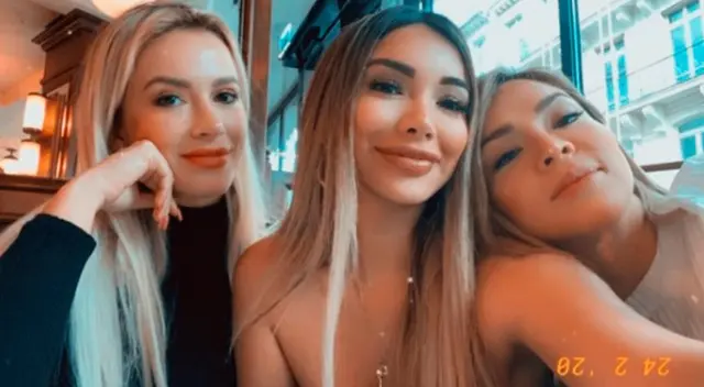 Las modelos sorprendieron al juntarse en Francia. Las modelos sorprendieron al juntarse en Francia.