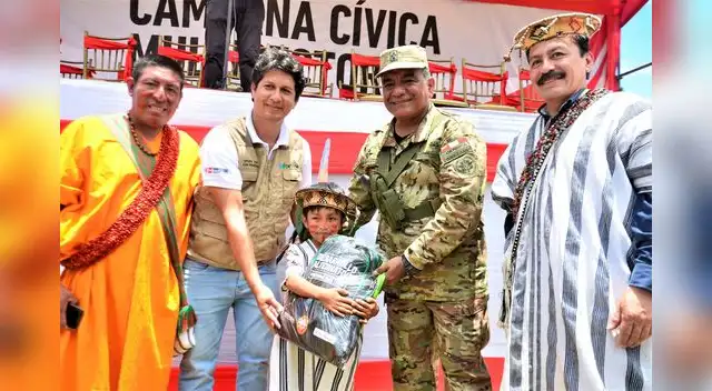 La ceremonia fue presidida por el Jefe del Comando Conjunto de las Fuerzas Armadas, Gnral de Ejército César Astudillo Salcedo