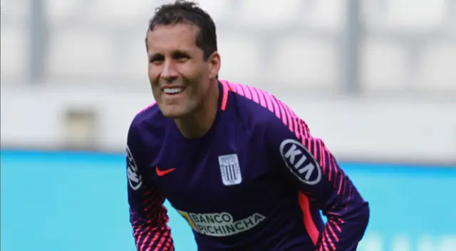 Portero sería titular este jueves ante Nacional de Uruguay Portero sería titular este jueves ante Nacional de Uruguay