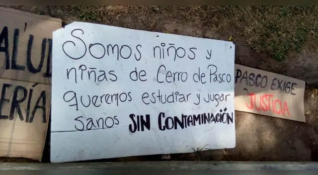 Padres de familia reclaman atención inmediata para niños de Pasco Padres de familia reclaman atención inmediata para niños de Pasco
