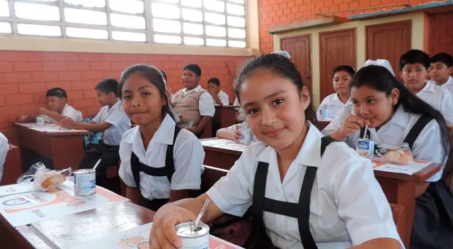 Ministro de Educación pide calma a la población