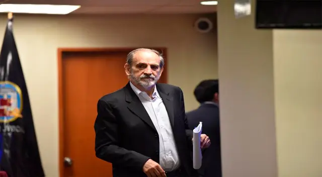 Este domingo el Poder Judicial si acepta la prisión preventiva contra el exgobernador, Yehude Simon.n Este domingo el Poder Judicial si acepta la prisión preventiva contra el exgobernador, Yehude Simon.n