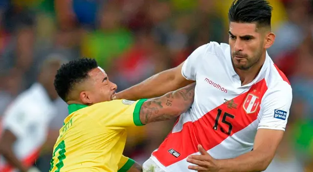 Carlos Zambrano no estará en el inicio de las Eliminatorias con la selección peruana.