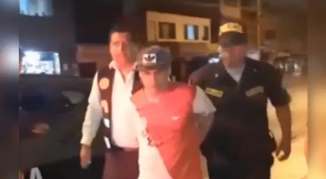 Javier Franky Javier Soto trabajaba en una panadería donde cometió el tocamiento a la niña. Javier Franky Javier Soto trabajaba en una panadería donde cometió el tocamiento a la niña.