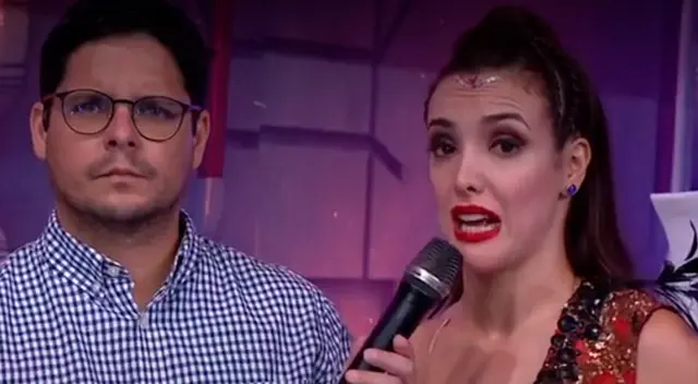 Rosángela Espinoza no le gustó los pasos que le marcó su coach y decidió imponeR los suyos. Rosángela Espinoza no le gustó los pasos que le marcó su coach y decidió imponeR los suyos.