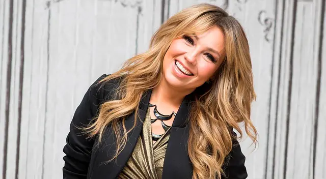 Actriz pidió a seguidores quedarse en casa como medida preventiva.