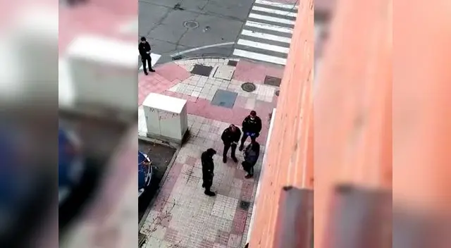 Policía española resguarda salida de españoles sea solo por motivos sumamente necesarios