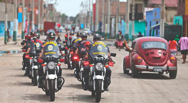 Presidente Martín Vizcarra declaró estado de emergencia durante 15 días. Presidente Martín Vizcarra declaró estado de emergencia durante 15 días.