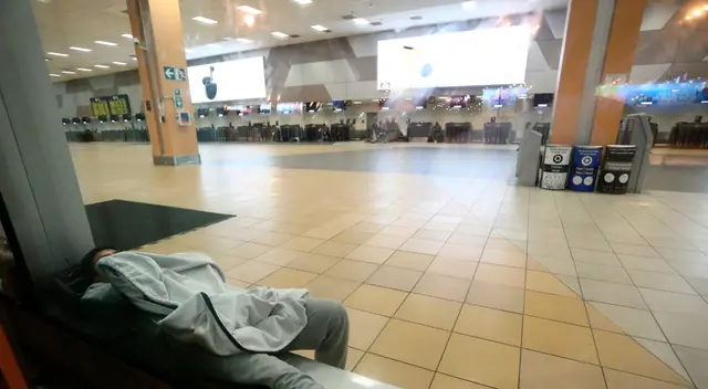 Aeropuerto luce casi vacío. Aeropuerto luce casi vacío.