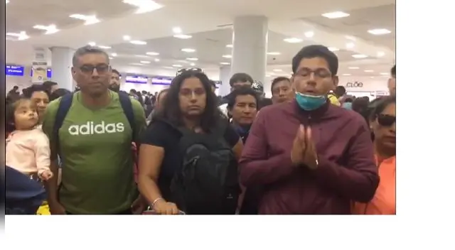 El presidente, Martín Vizcarra, anunció que el Gobierno permitirá el ingreso y salida de vuelos humanitarios. El presidente, Martín Vizcarra, anunció que el Gobierno permitirá el ingreso y salida de vuelos humanitarios.