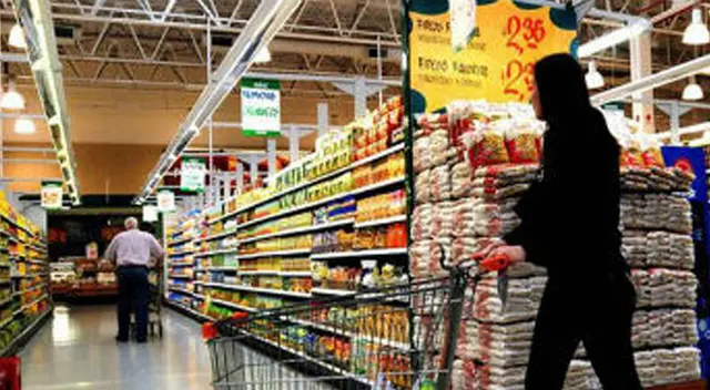 Supermercados.