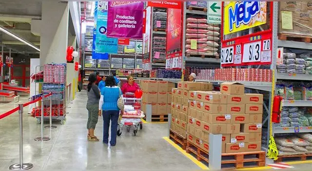 Makro de Villa El Salvador