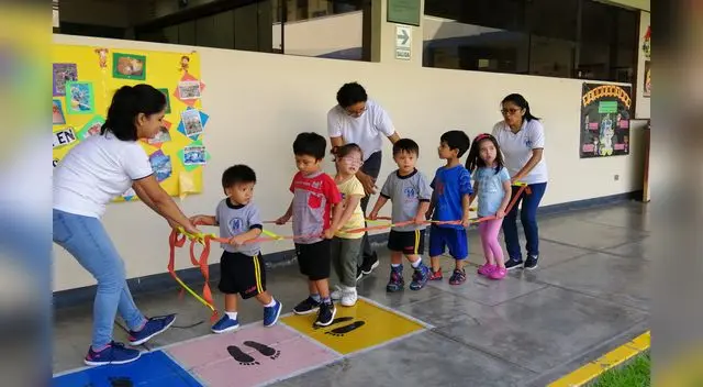 Estimular el aprendizaje desde pequeños favorece el desarrollo de condiciones mentales y físicas en los primeros 5 años.