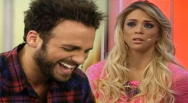 Peluchín volvió a comentar del busto de la rubia conductora de televisón. Peluchín volvió a comentar del busto de la rubia conductora de televisón.