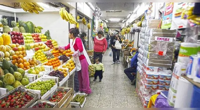 Continuara con normalidad los vehículos de carga que lleven los alimentos a los centros de abasto.