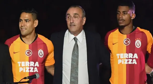 Club asegura que junto a su esposa se encuentran en el sexto día del tratamiento