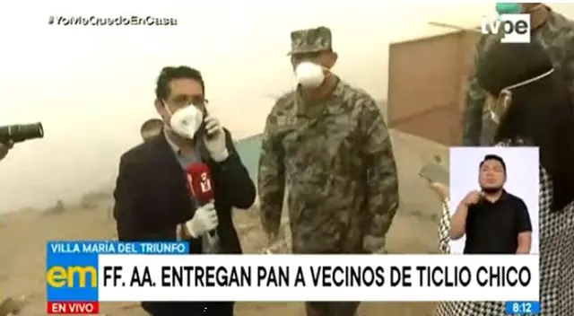 Militares llevan ayuda a ciudadanos de Villa El Salvador. Militares llevan ayuda a ciudadanos de Villa El Salvador.