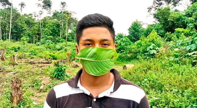 Indígenas de la comunidad nativa de Tampe.