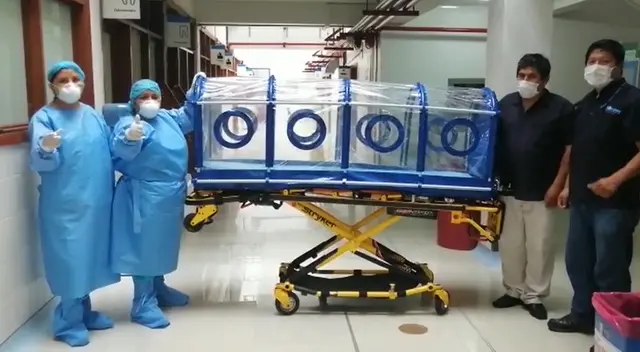 La Red Asistencial Madre de Dios del Seguro Social  presentó esta cápsula de aislamiento..