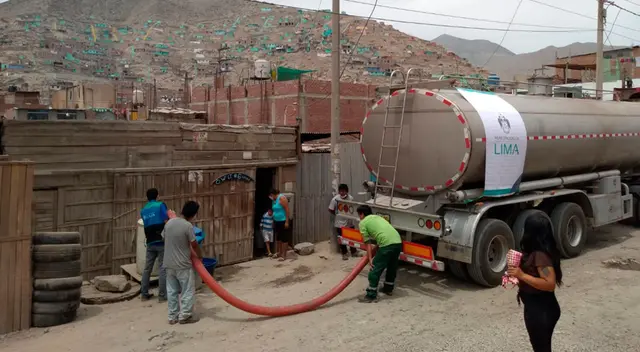 Municipalidad de Lima lleva agua potable a nueve distritos Municipalidad de Lima lleva agua potable a nueve distritos
