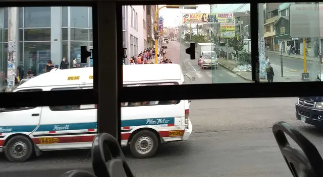 Banco Continental de Comas.