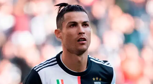 Cristiano Ronaldo está en cuarentena por el coronavirus. Cristiano Ronaldo está en cuarentena por el coronavirus.