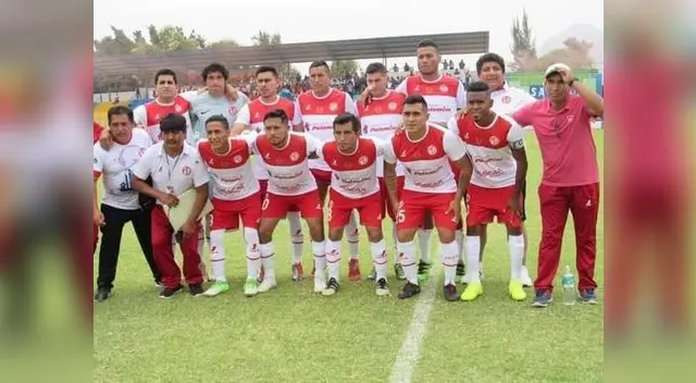 Este el equipo del Miguel Grau de Abancay  participante de la Copa Perú.