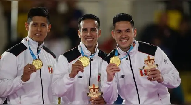 Lam ganó medalla de oro por equipos en Kata en Juegos Panamericanos Lima 2019.