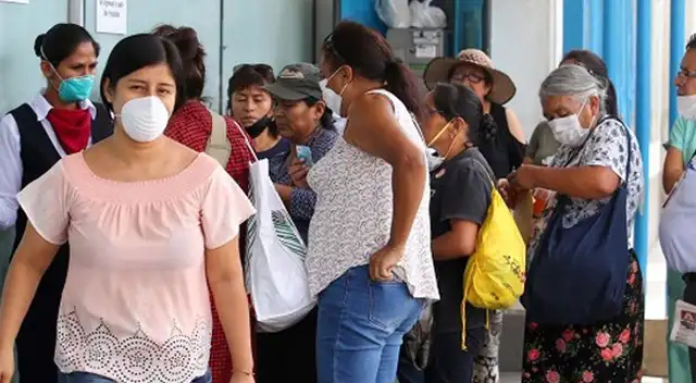 Uso obligatorio de mascarillas al transitar.