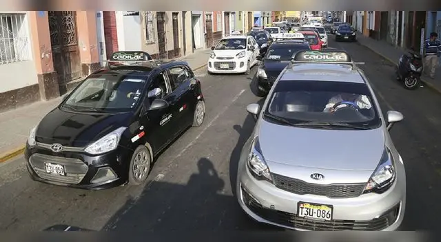 Autoridades locales solo permitirán 340  unidades de taxis por el Estado de Emergencia a causa del coronavirus.