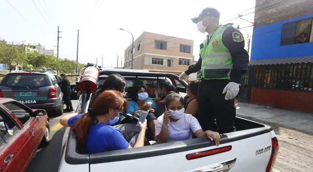 Mujeres incumplían restricción de tránsito